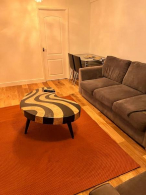 2 bed Solihull near NEC Airport, JLR, Resort Wrld